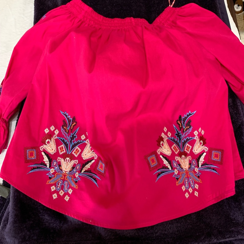 Pink Top - Picture 2 of 2